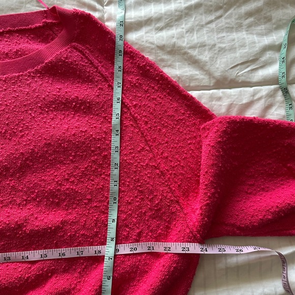 Free People Found My‎ Friend Hot Pink Bouclé Textured Knit Pullover Sweater - XS - Picture 6 of 10